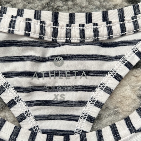 Athleta striped tank top - Picture 2 of 10